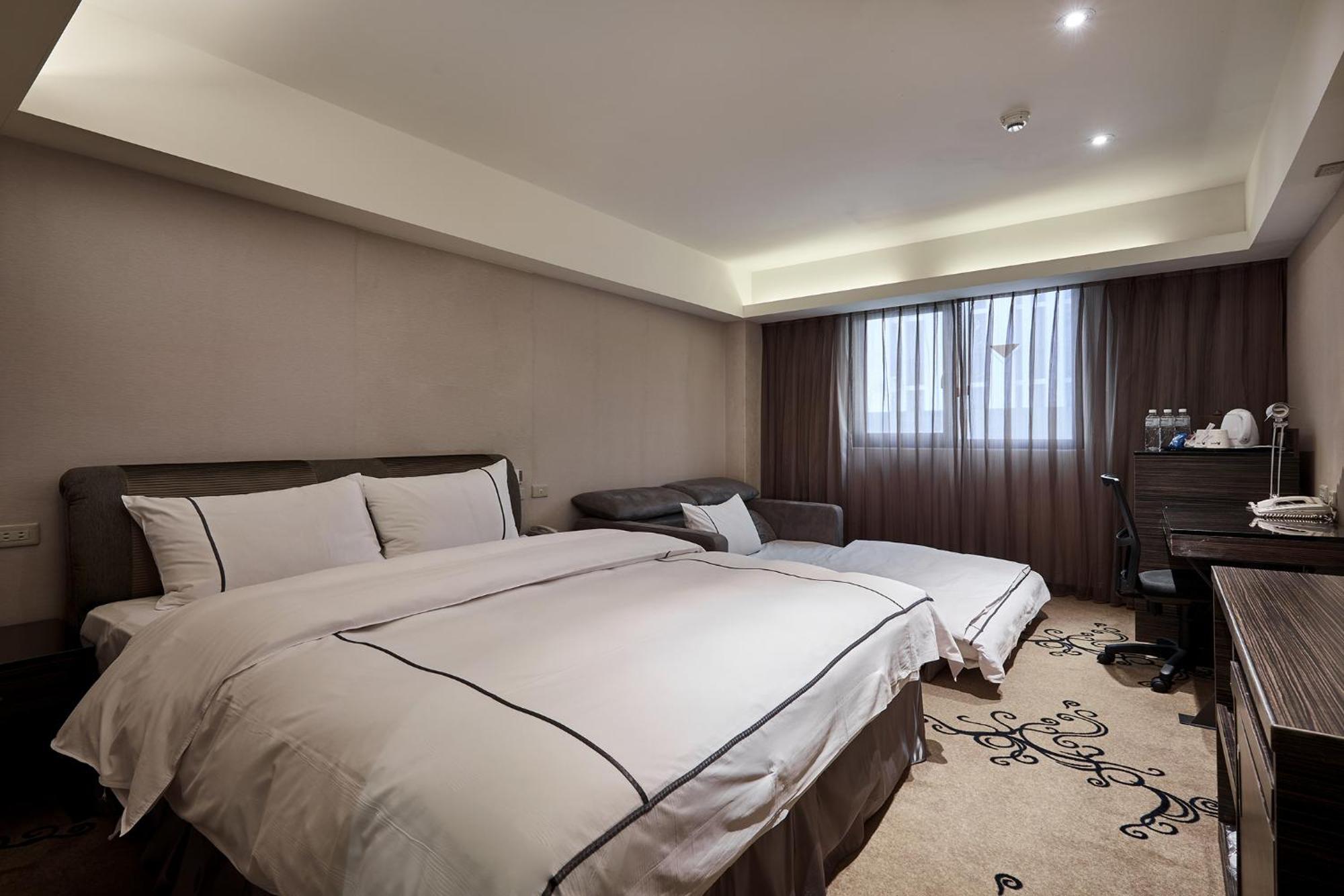 K Hotel Taipei Bagian luar foto